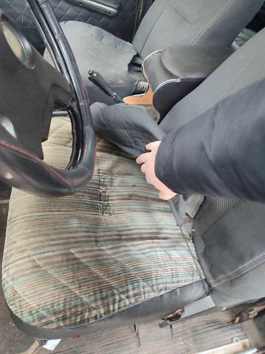 Салон Сиденья Сидения Газ Волга 31029 (цена за передних 2шт 300грн)