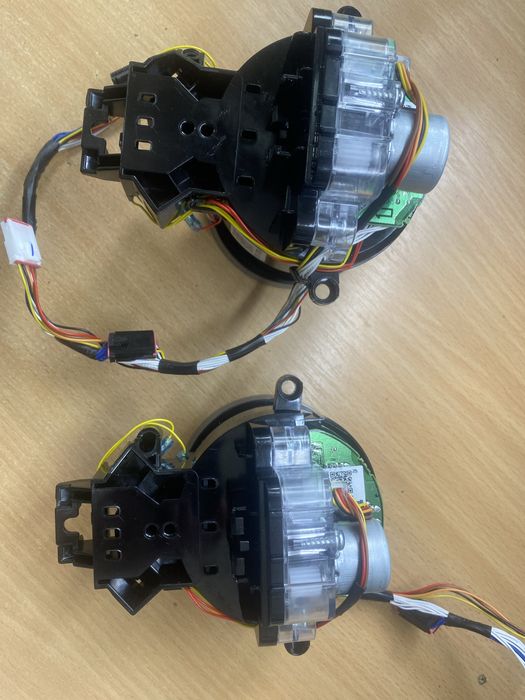 Запчастини до роботів пилососів Samsung Jet Bot VR8000T i VR9500T (лід