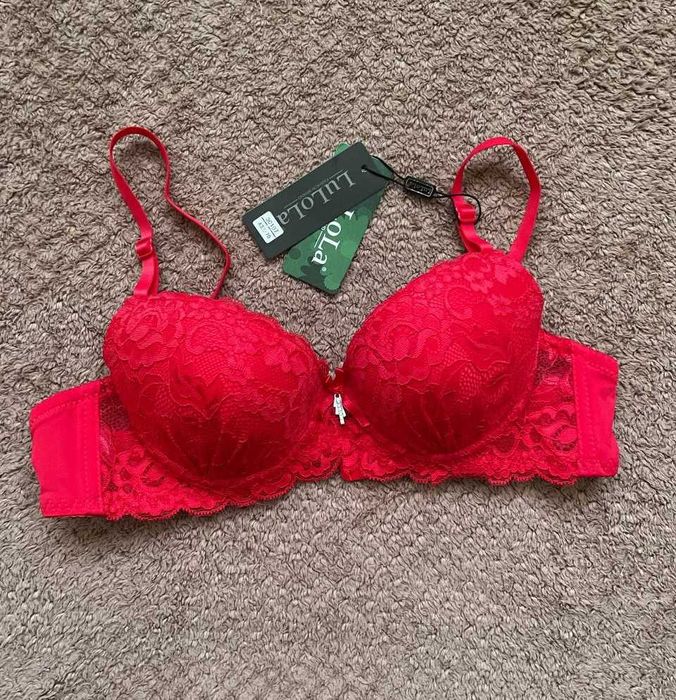 Бюстгалтер с невеликим пуш-ап