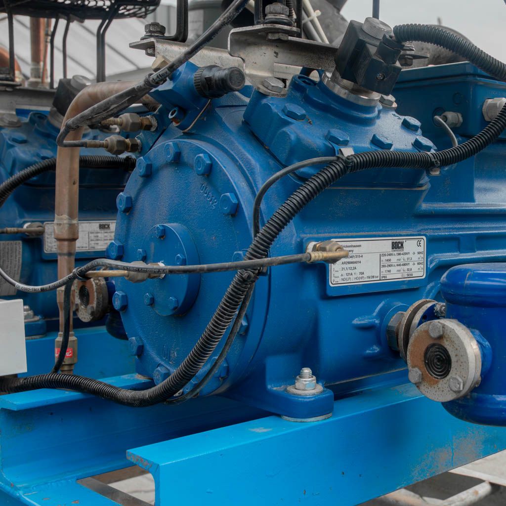 Zestaw sprężarkowy BOCK 2xsprężarka HGX34P/315-4 wydajność 2×27,3m3/h