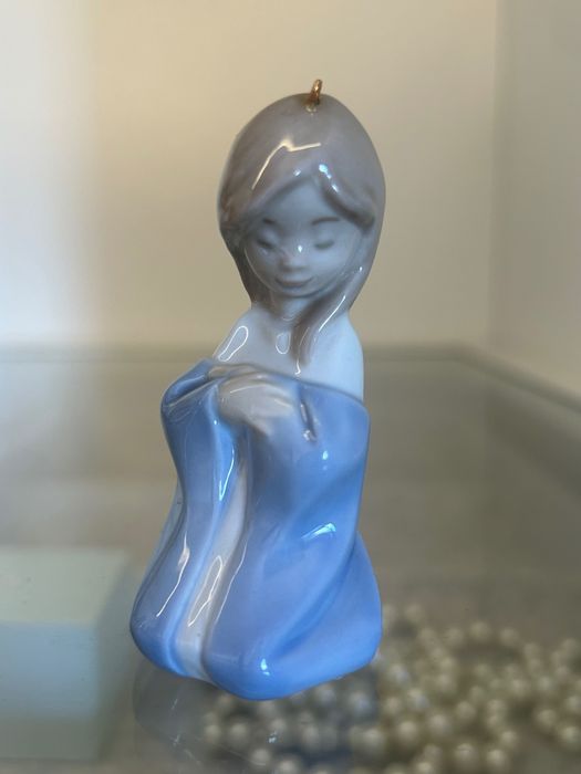 Lladró - Virgem Maria “Christmas Ornaments