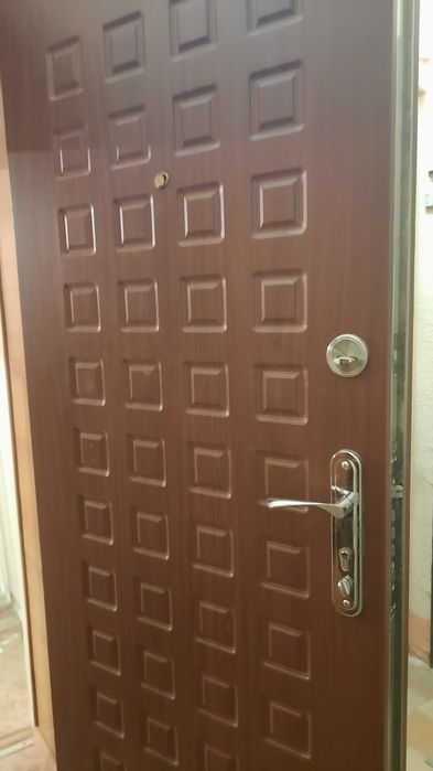 Дверь бронированная