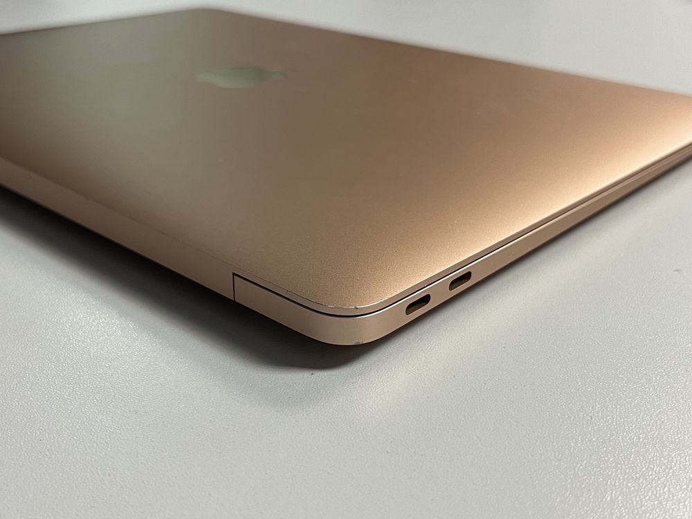 MacBook Air M1 8 GB RAM 256 SSD Gold батарея 143 цикла MDM блокування