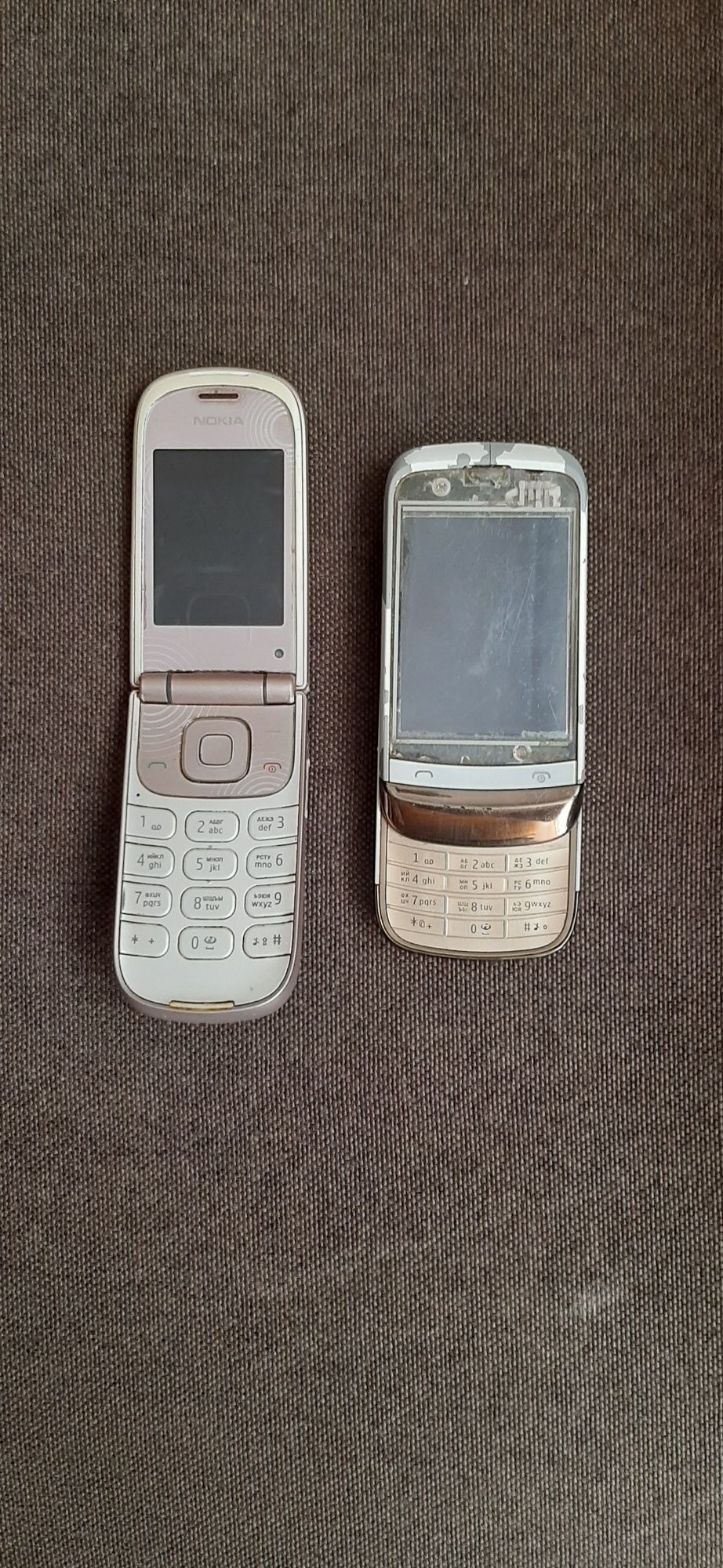 Продам старі телфони