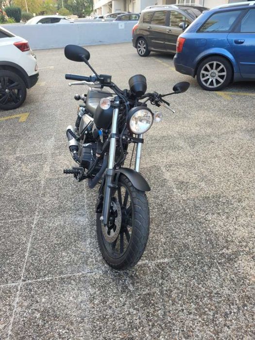 Keeway K-Light 125 como nova, só 886 km!