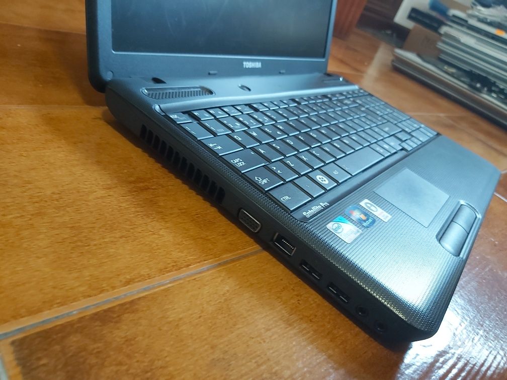 Portátil Toshiba C660 intel 2.2Ghz