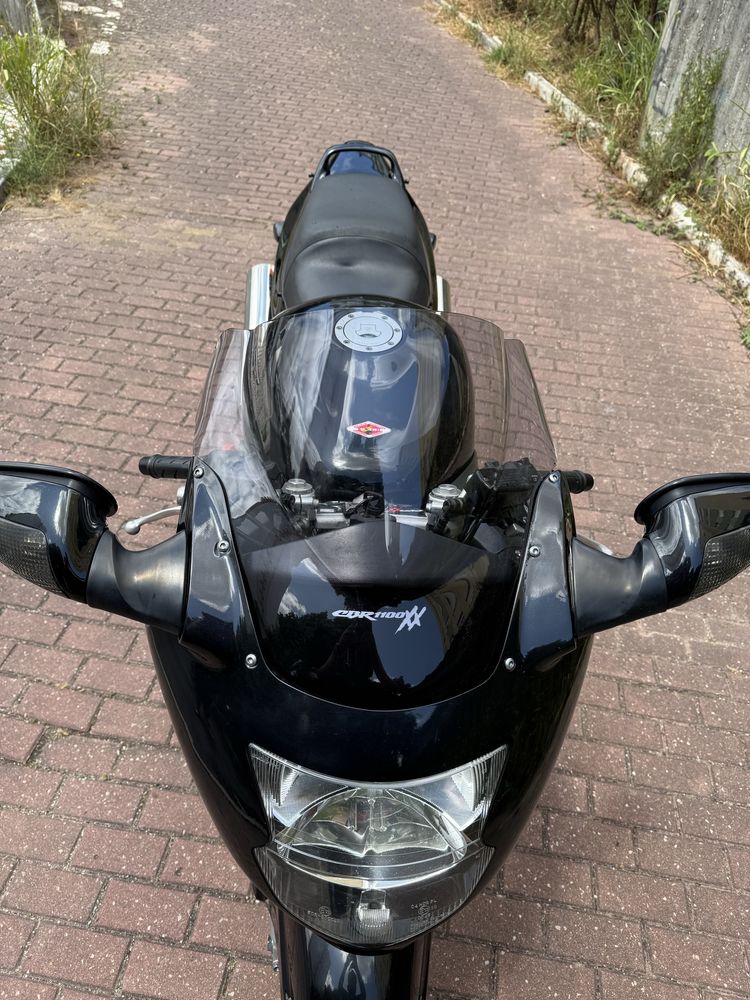 Honda CBR1100XX de 2001 com 29000kms