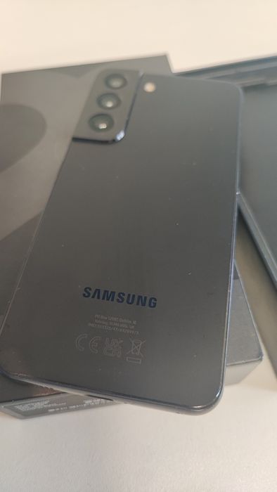 Samsung S22 jak Nowy stan,bez żadnej ryski, komplet 128Gb/8Gb