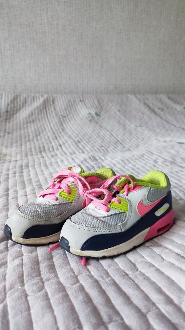 Кросівки Nike, дівчинка, 14,5