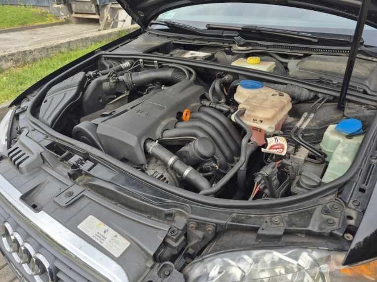 Audi A4 b7 1.6 MPI
