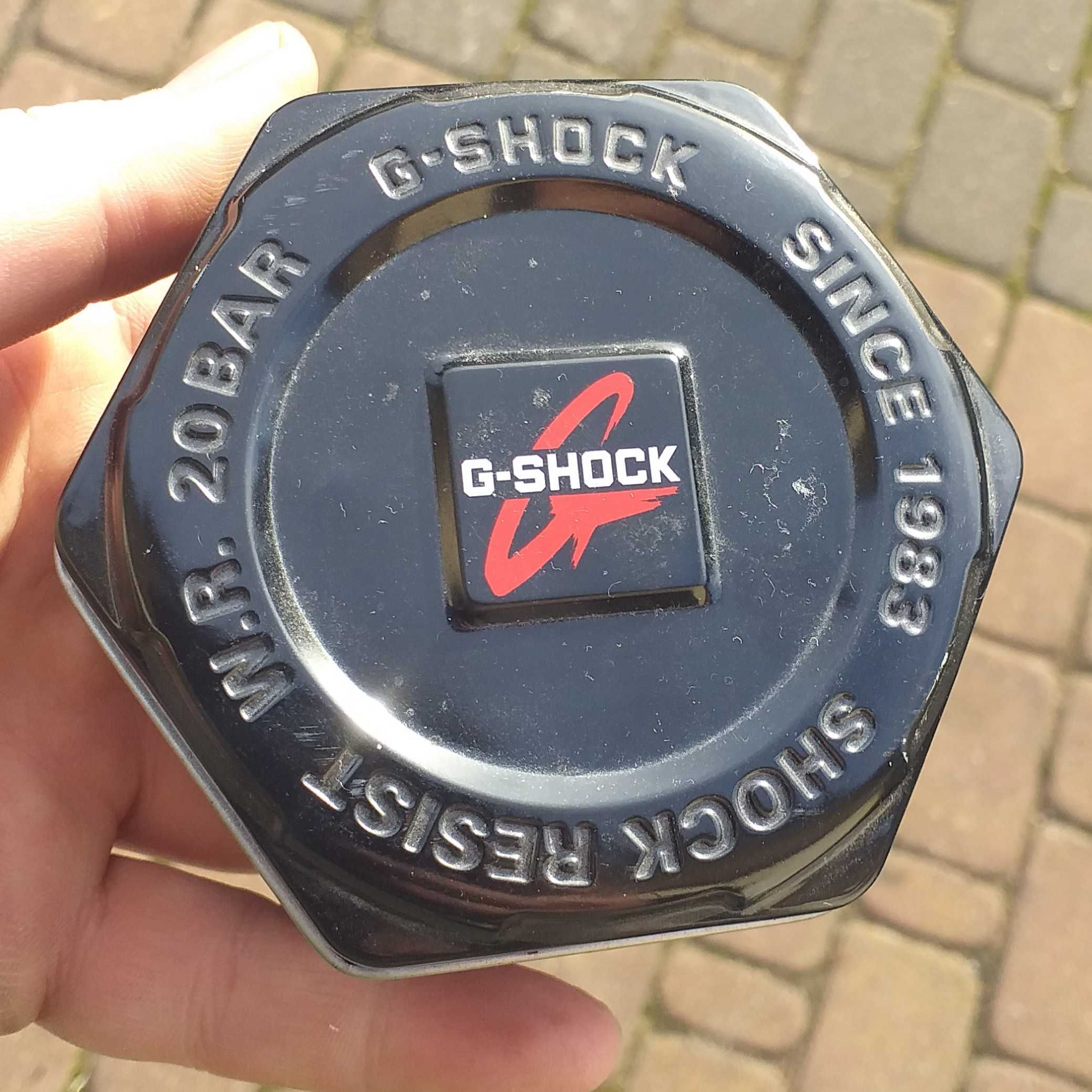 Zegarek Casio G-Shock GD-400-2ER.