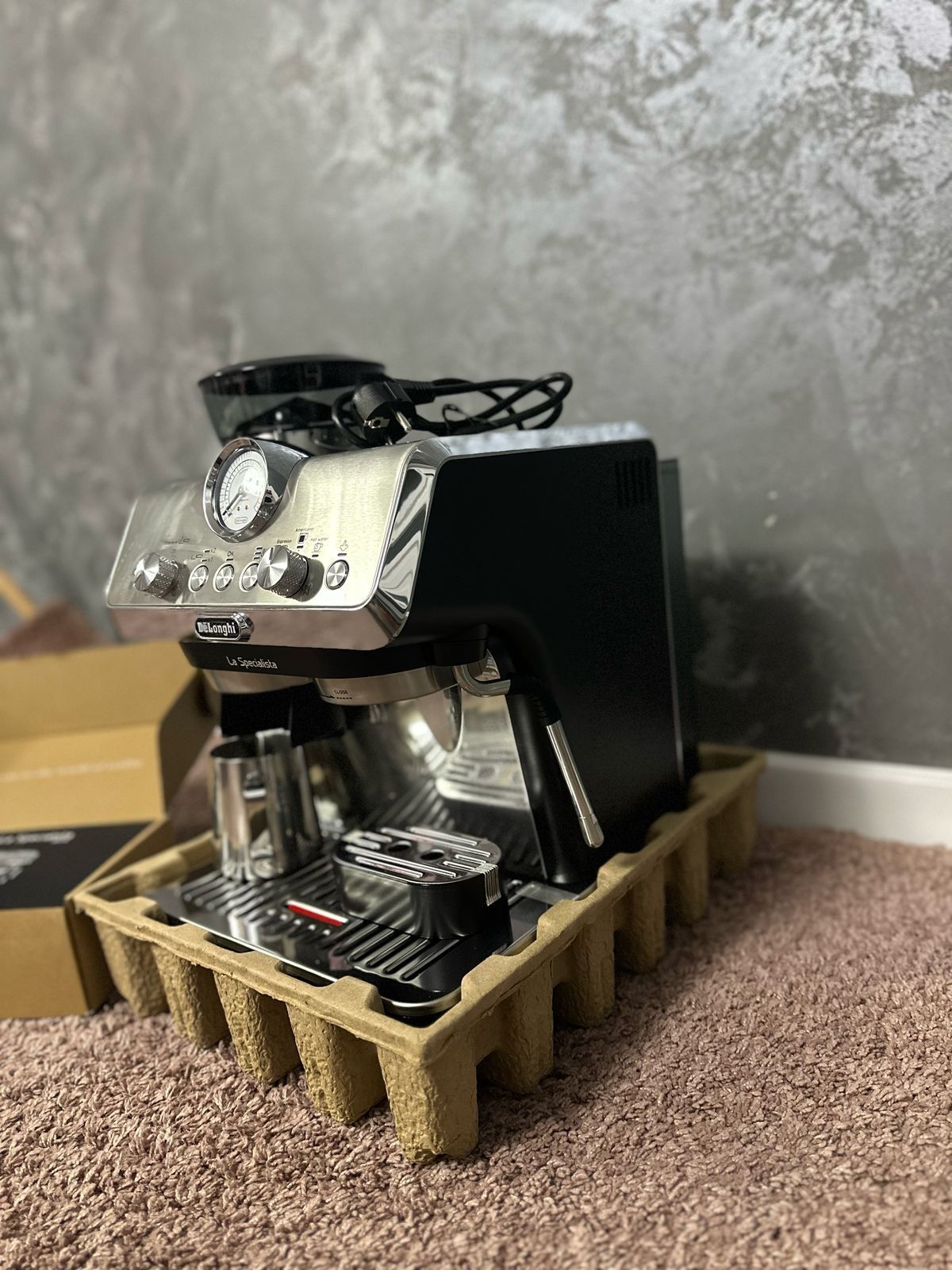 Кавоварка Delonghi EC 9155 MB
