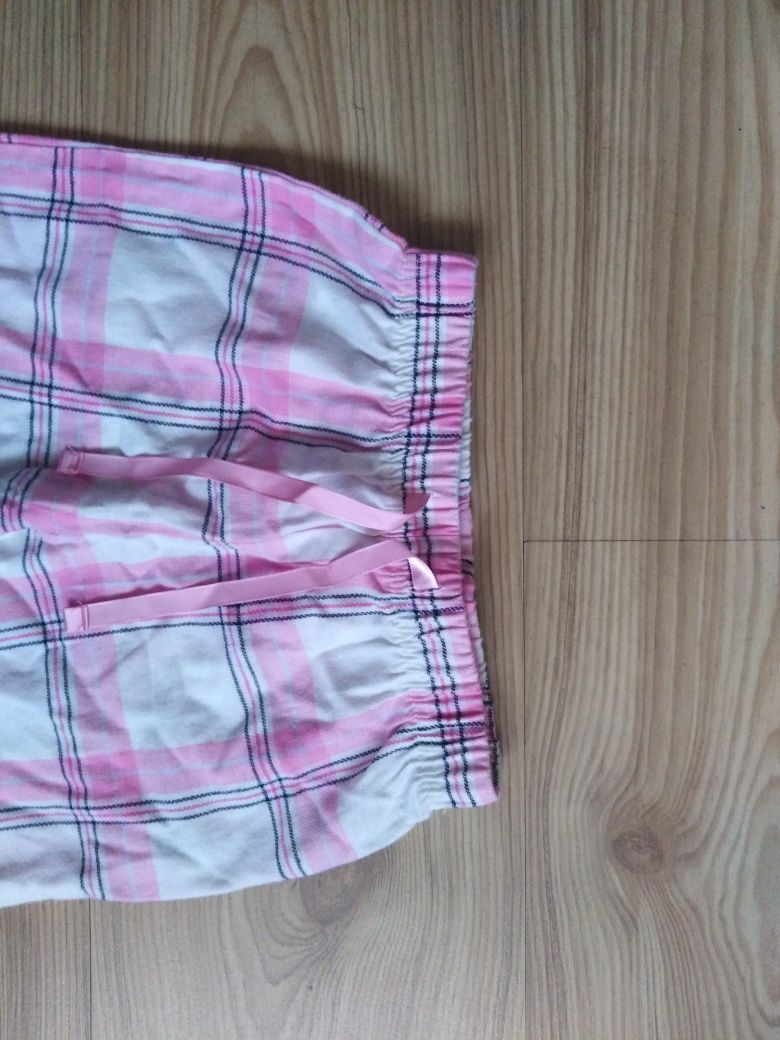 Spodnie do spania dziewczęce rozmiar 98/104 nowe z lupilu