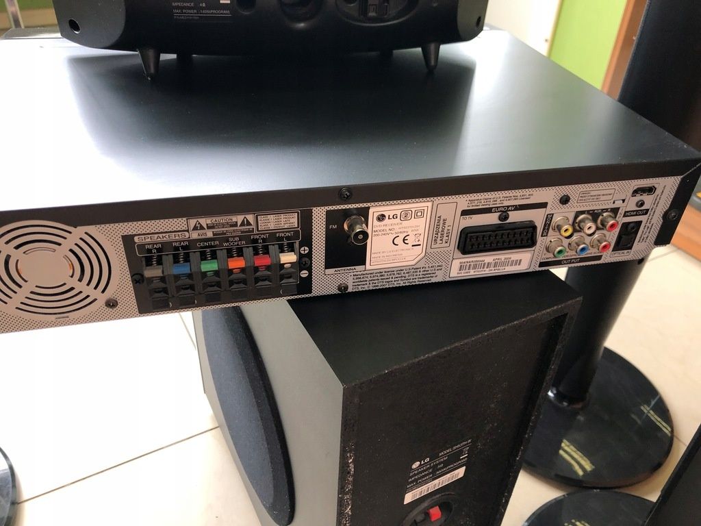 Kino domowe LG HT503TH 5.1 HDMI,CD ,USB, Stan BDB