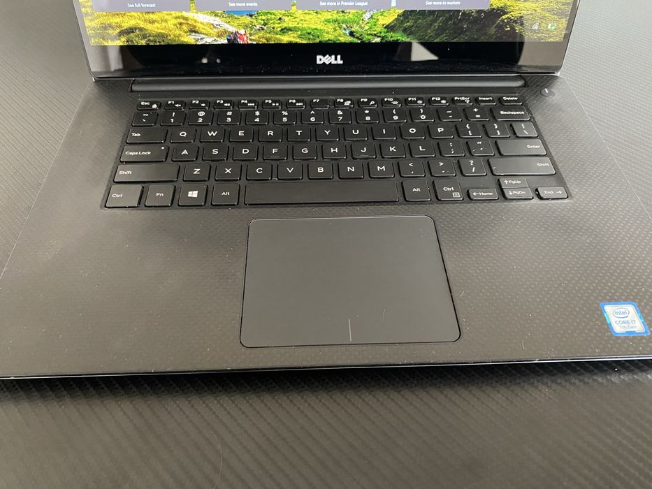 Ноутбук Dell Precision 5520 4k touch I7 - 7820HQ 2.9GHz