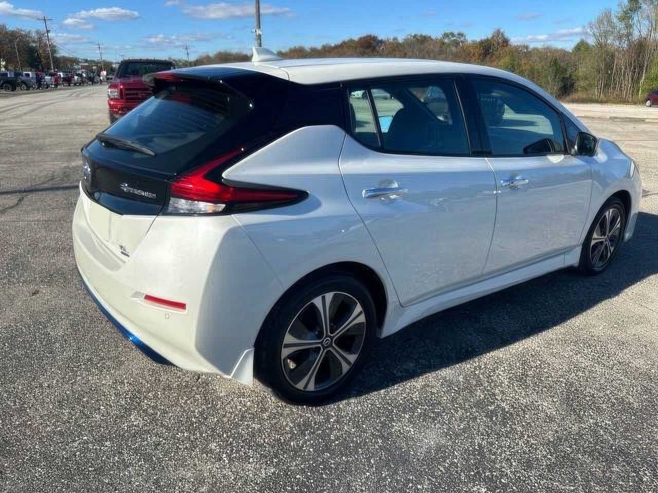 2020 Nissan LEAF SL PLUS