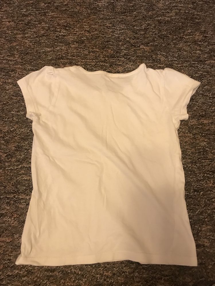 Белая футболка на ребенка 6-7 лет