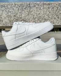 Nike Air Force 1 Low '07 White EU 44