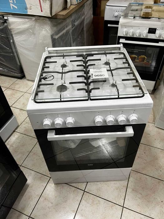 Газова плита нова Beko
