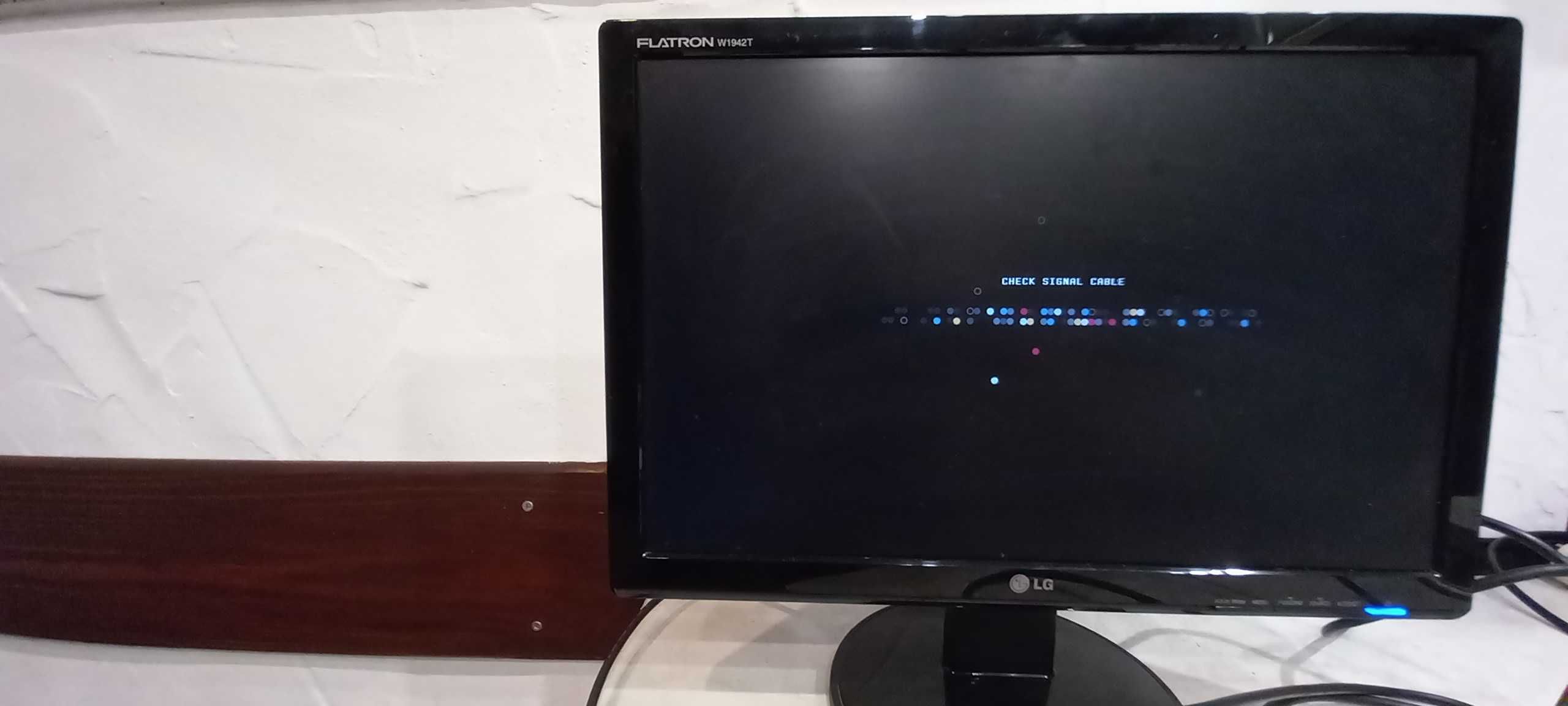 monitor Flatron LG 19" stan bardzo dobry