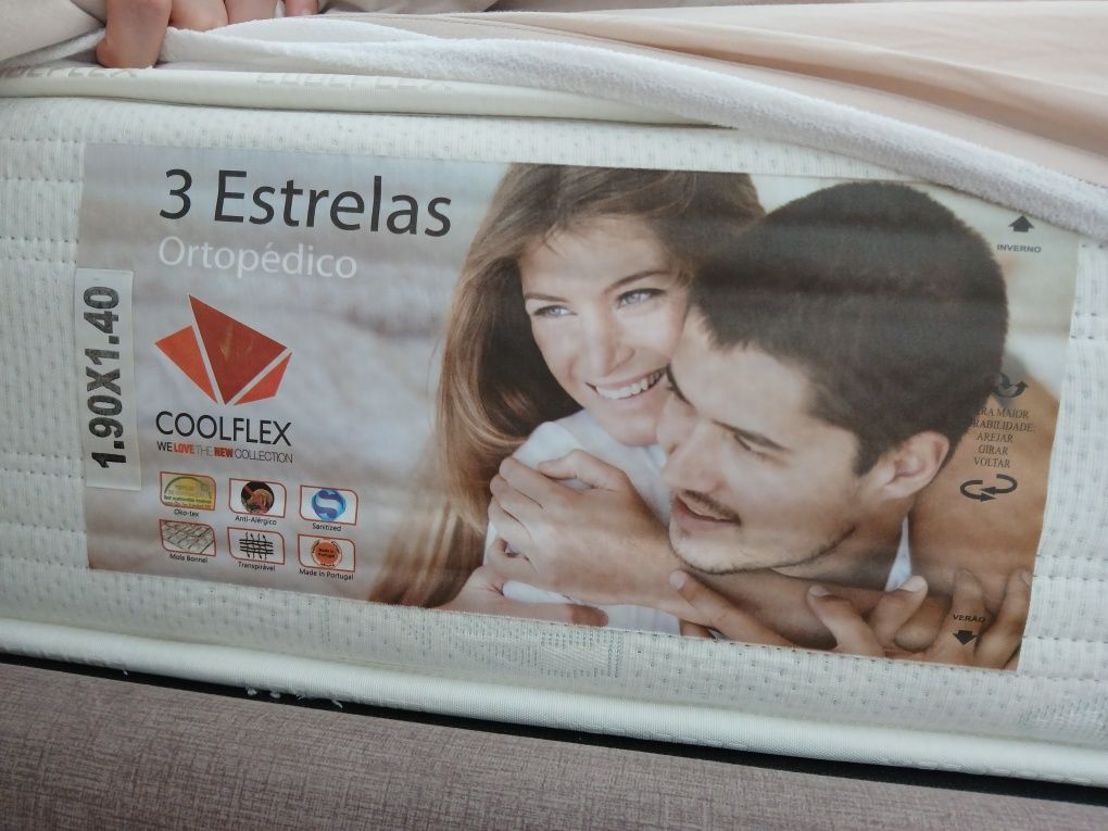 Cama de Casal estofada + Colchão