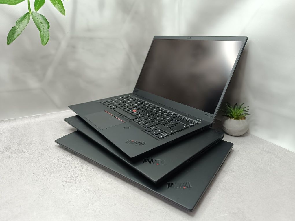 Ноутбук Lenovo ThinkPad X1 Carbon 6th/i5-8350U/8/256/14"/Full HD IPS