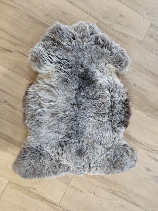 Owcza Skóra naturalna nowa