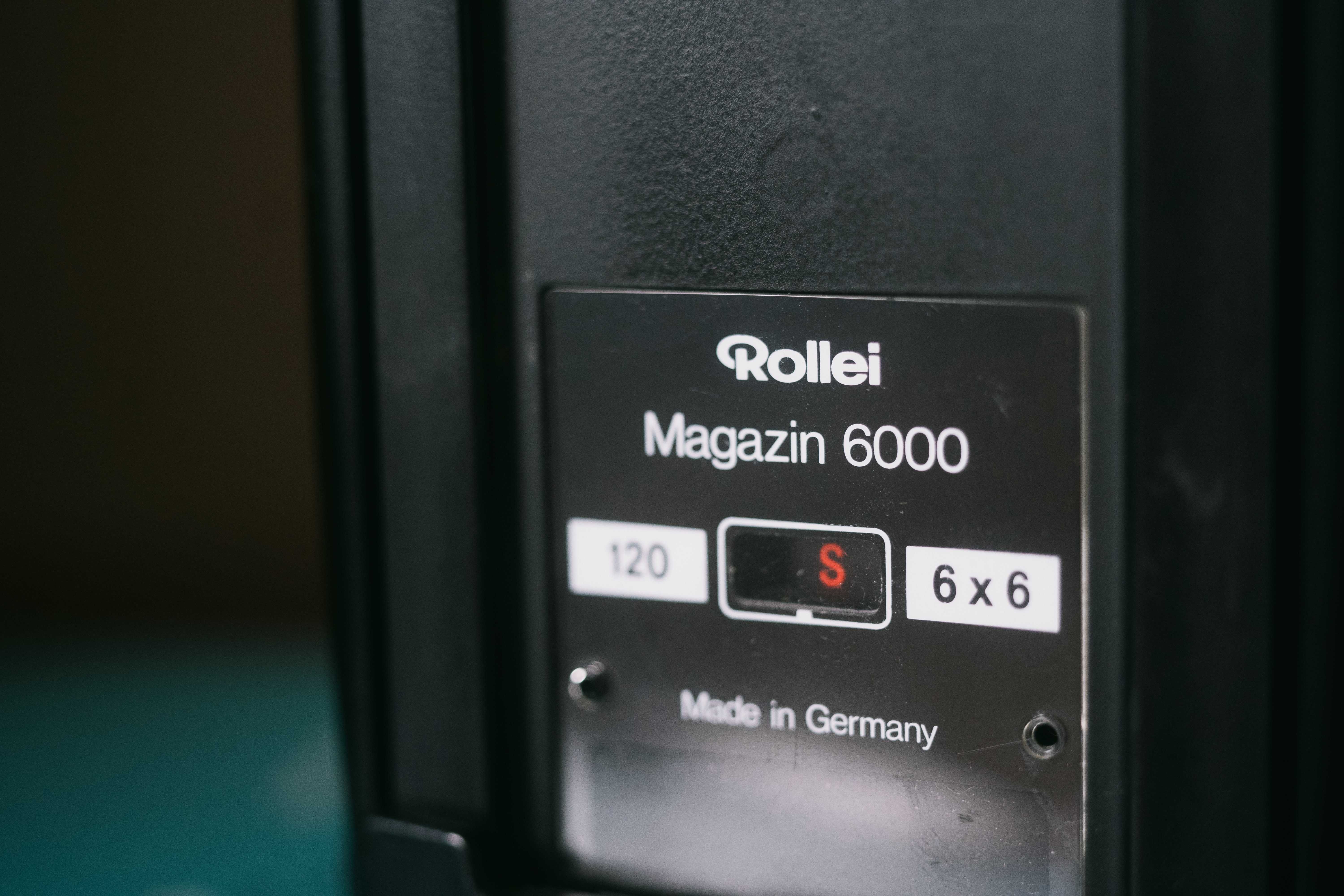 Rolleiflex 6008 Professional + Planar 80mm HFT + Visor de Prisma