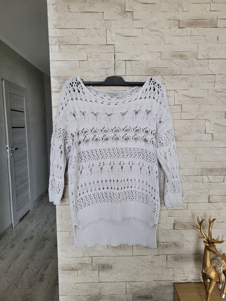 Biały dzianinowy lekki sweter z dziurami tył dłuższy Next M/L bawełna