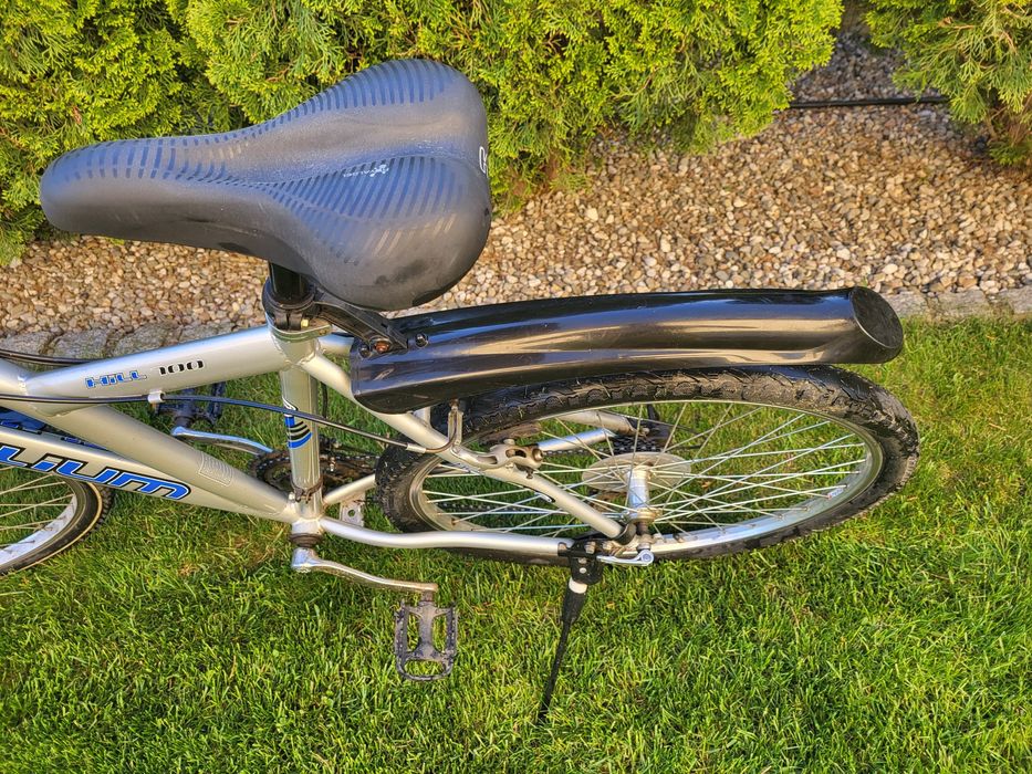 Rower 26 cali ,  przód 2 przerzutki , tył 7 przerzutek , Mało używany