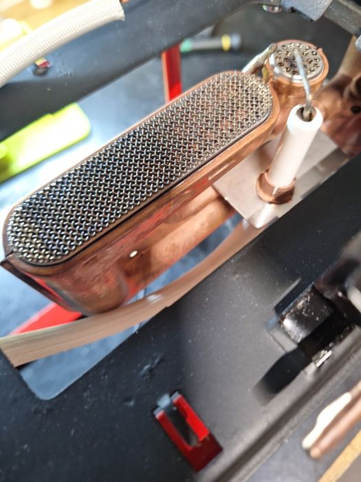 Truma Trumatic ! CZYTAJ OPIS !  SL3002 piecyk ogrzewanie 30mbar Cu