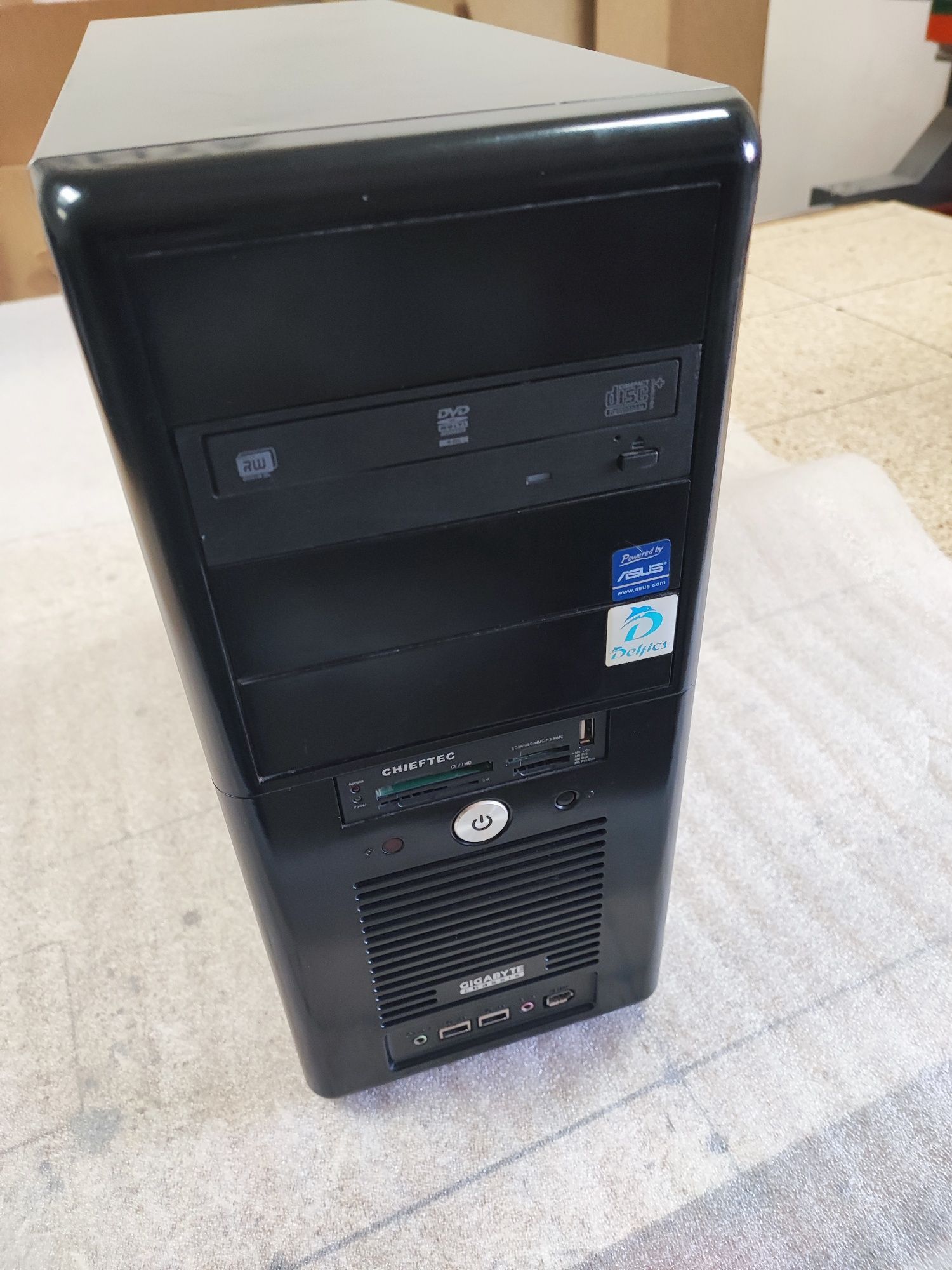 Системний блок Gigabyte для дому, роботи