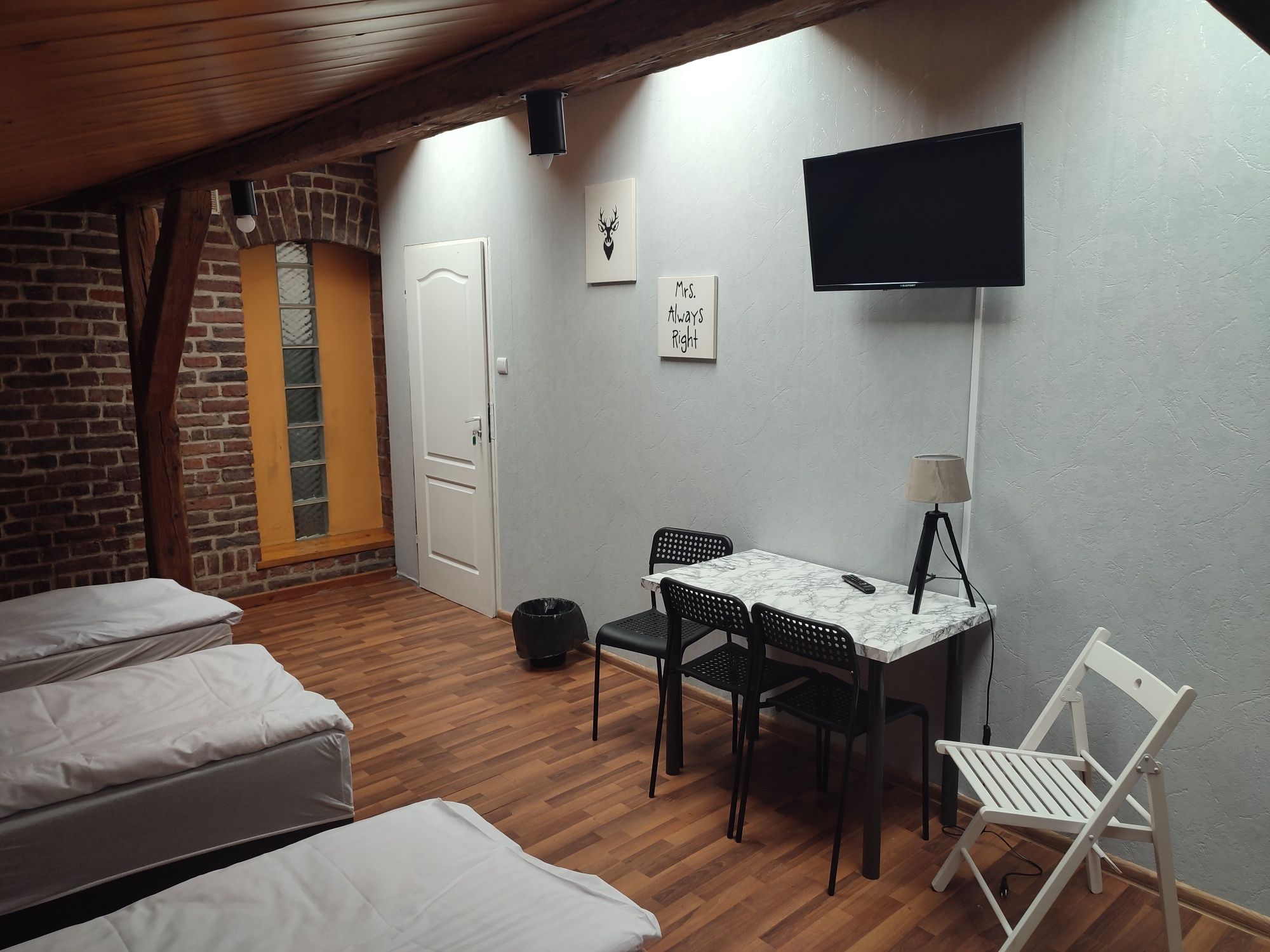 Tanie Noclegi , Hostel Karolinka, Noclegi Pracownicze