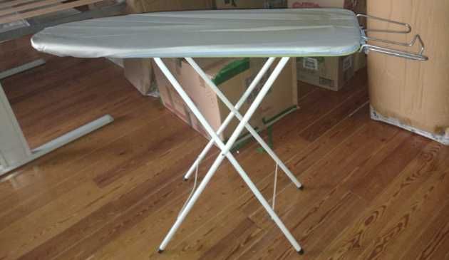 Ferro PHILIPS + suporte IKEA + tabua de engomar