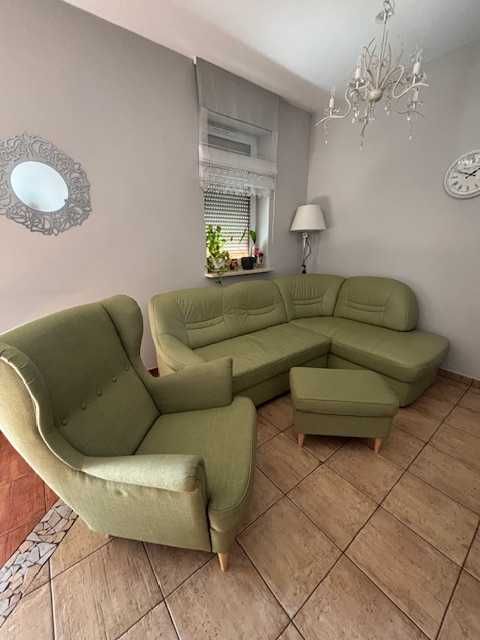 Narożnik, fotel oraz podnóżek