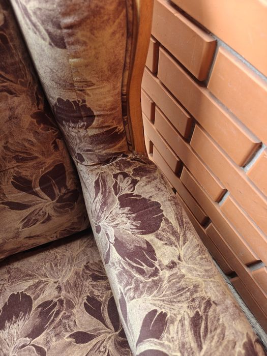 Диван з кріслами