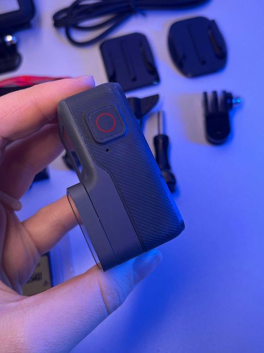 Екшн-камера GoPro Hero 5 з двома акумуляторами