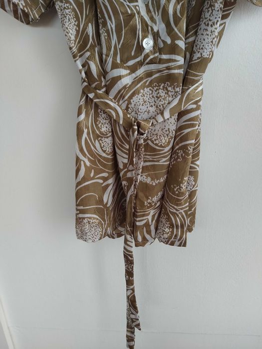 Túnica creme e dourada, original - Tamanho Único