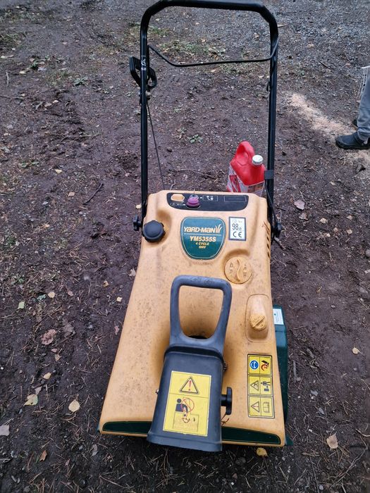 Odśnieżarka spalinowa YARD-MAN YM5355S – sprawna, gotowa do pracy