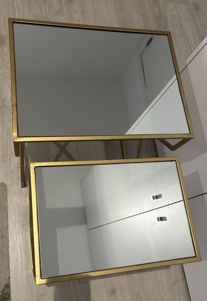 Conjunto de 2 mesas