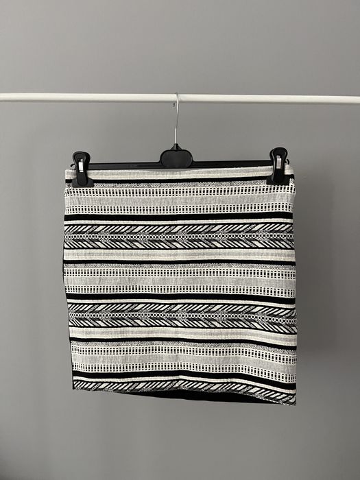 Pimkie spódnica mini we wzory czarna biała 40 L