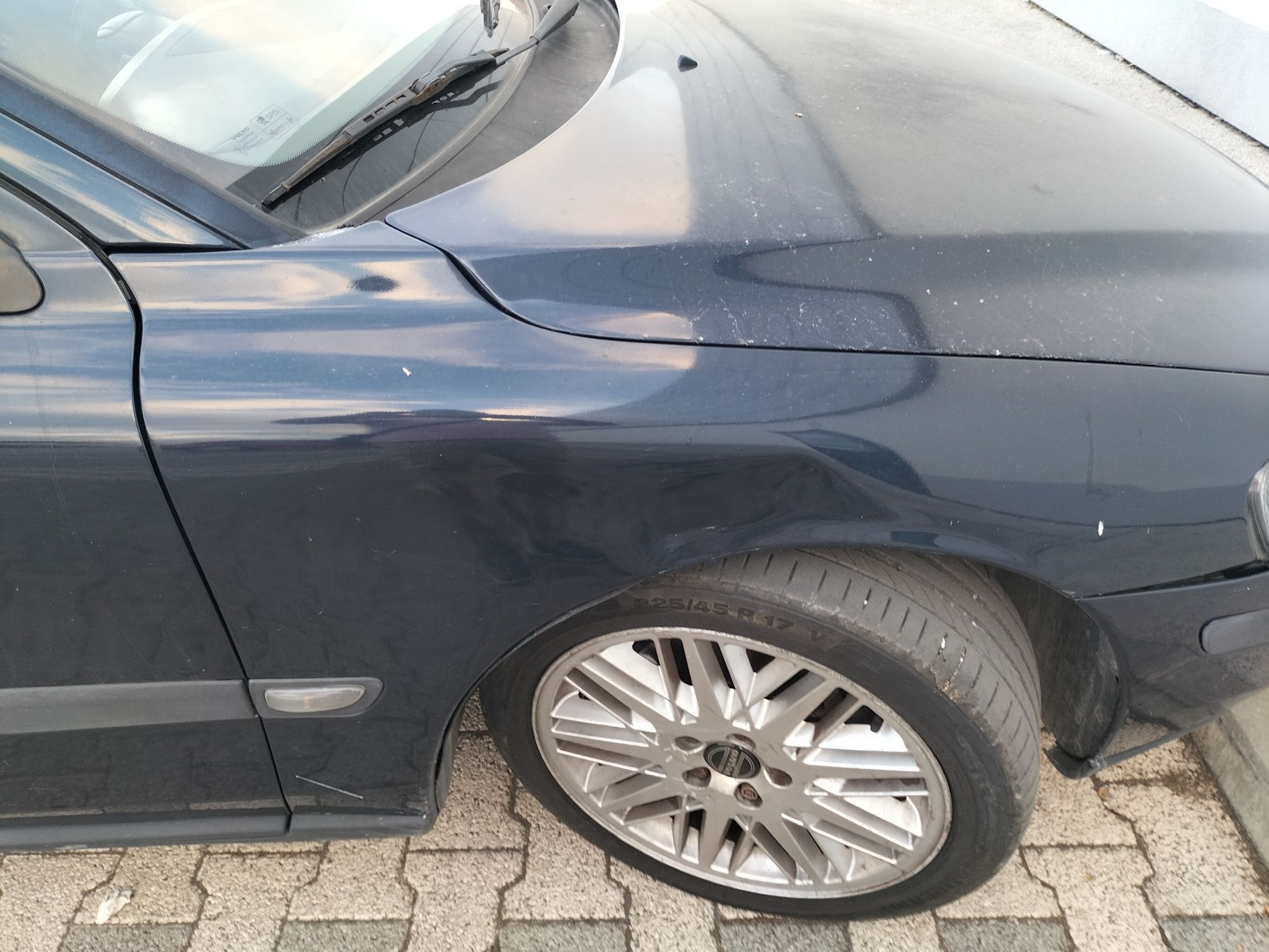 Volvo v 70 t 2.300 CC 250 CV a GPL