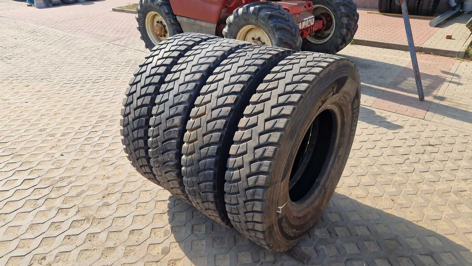 325/95r24 12.00r24 12.00-24 Hankook smartwork DM06 2019r bez napraw