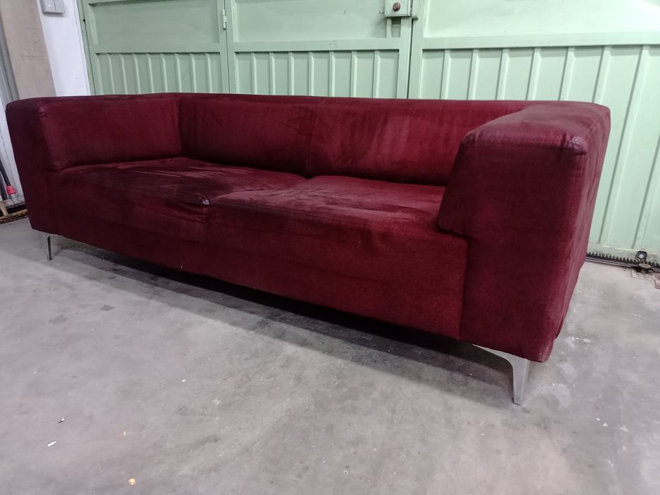 Sofá de 2 lugares camurça