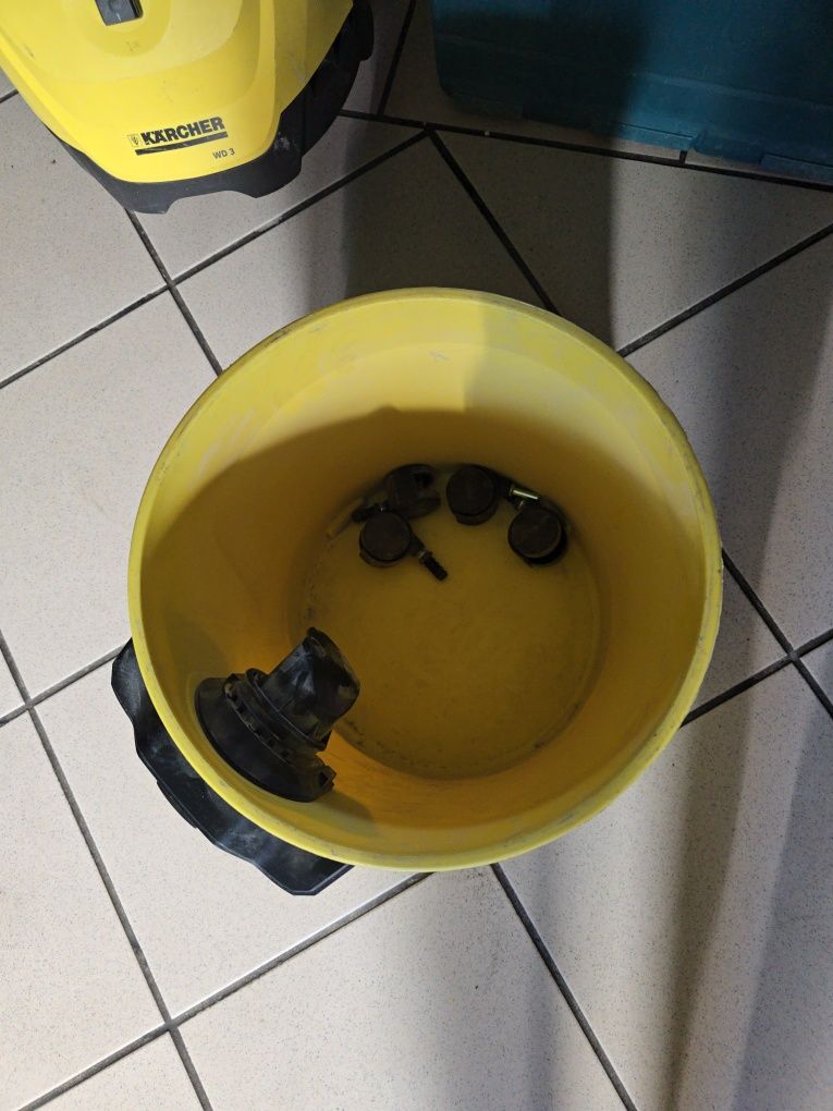 KARCHER zbiornik WD3 i MV3 z pokrętłem 
Zbiornik do odkurzacza Karch