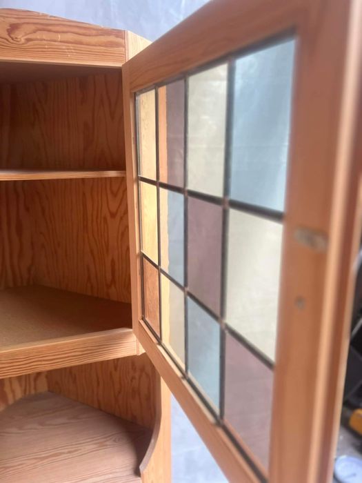 Witryna narożna sosnowa