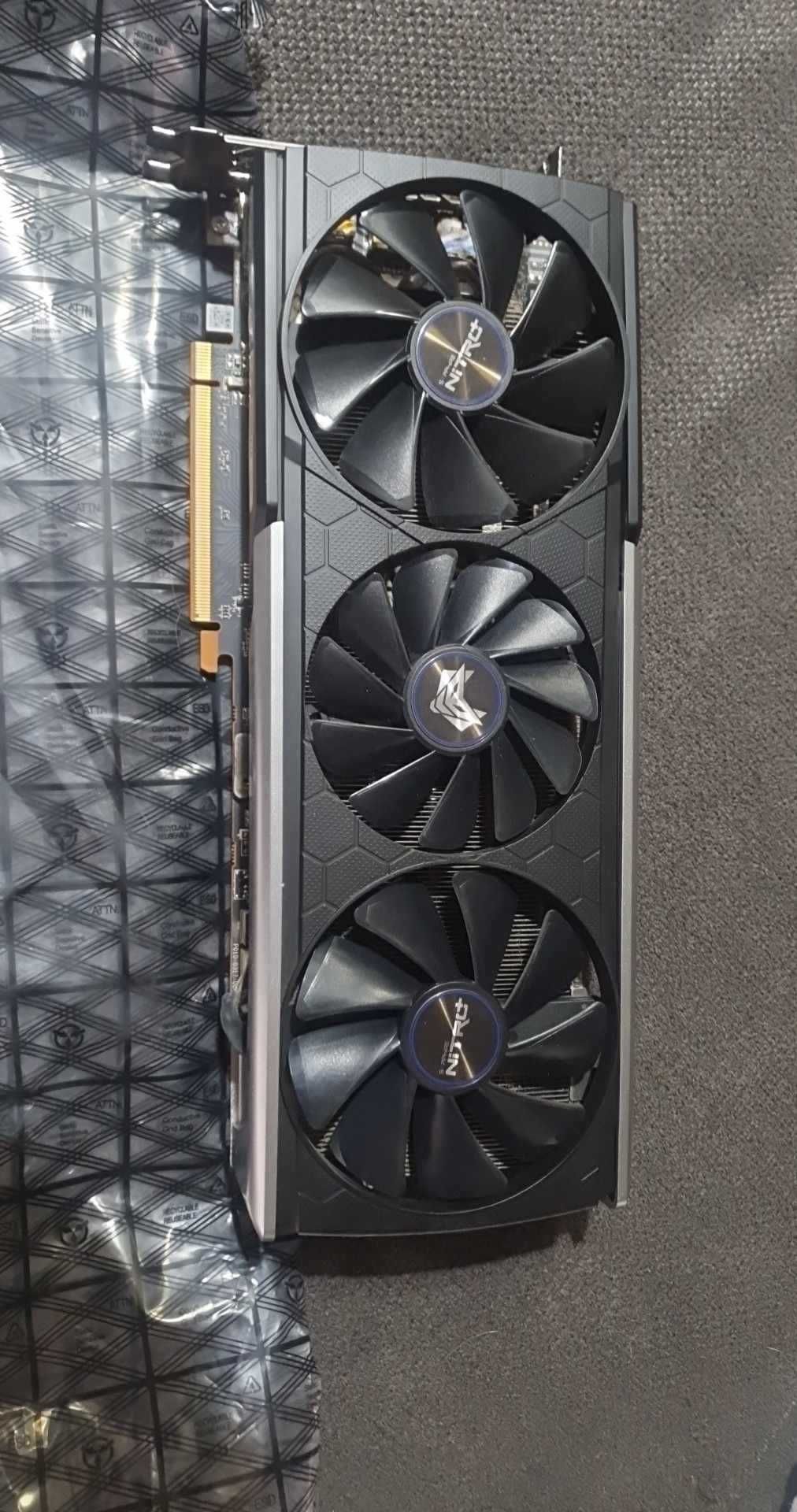 Sapphire nitro + rx5700xt