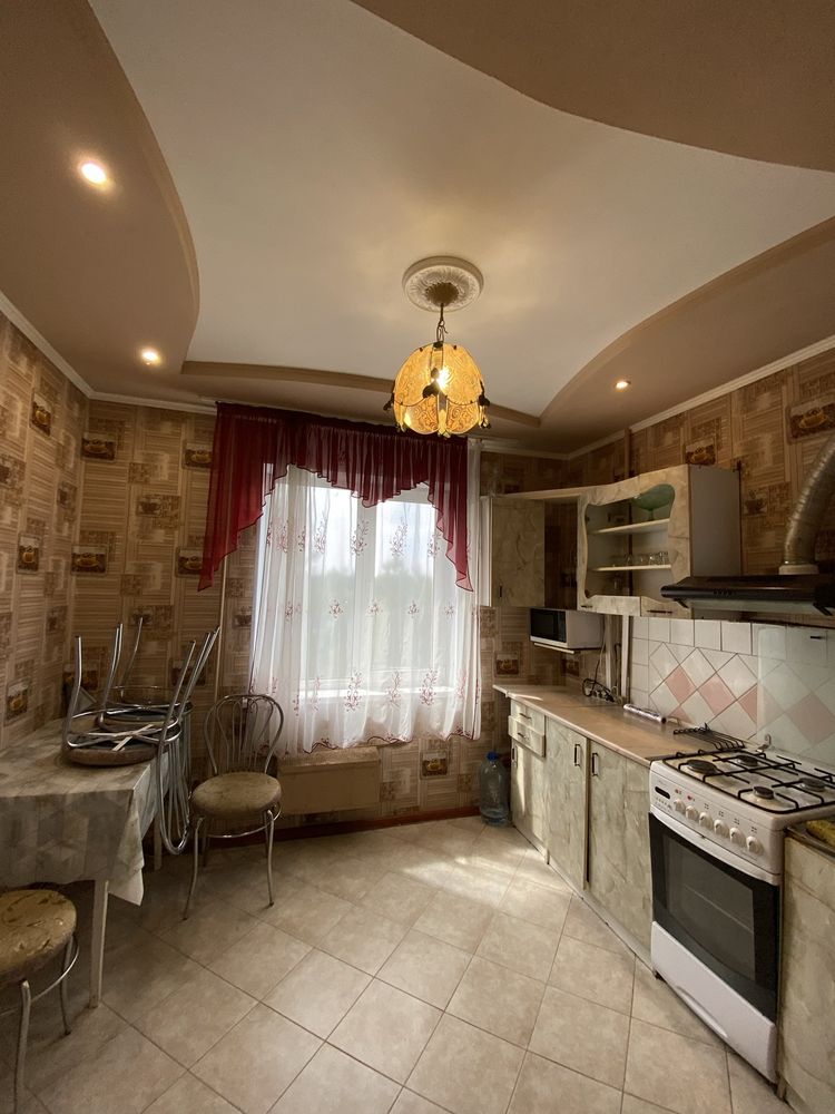 Оренда 2 Кк 250€ Центр вишневого!