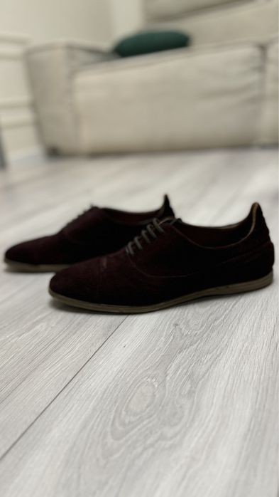 Чоловічі туфлі Zara