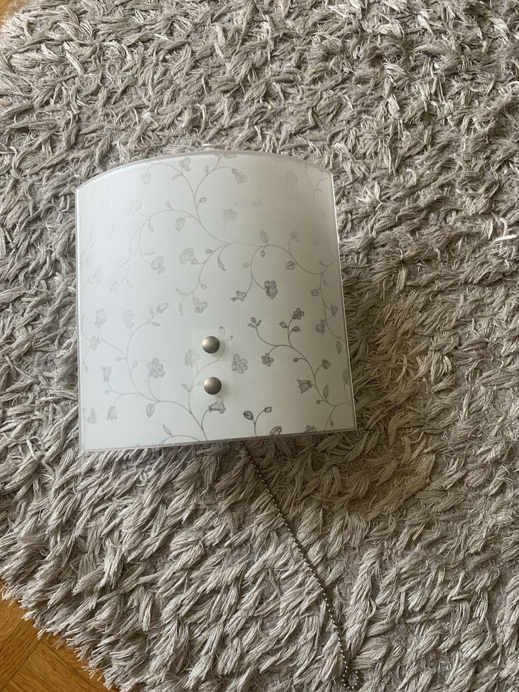 Oddam za darmo lampe